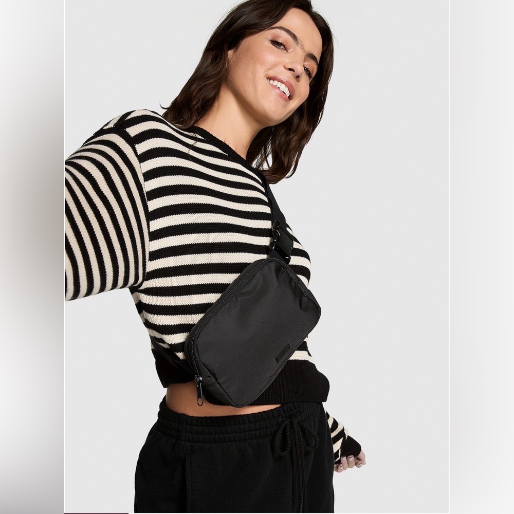 PINK Victoria's Secret Black BELT BAG